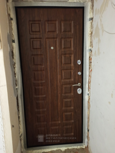 Фото двери в квартиру №39