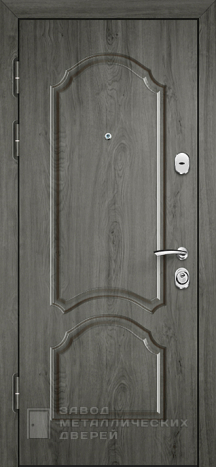 Фото «Дверь в дом №15» в Москве