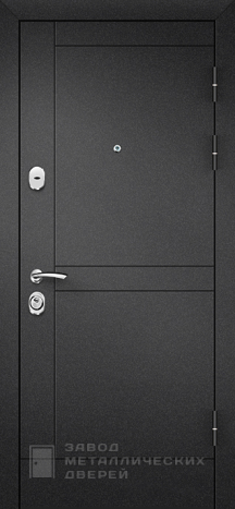 Фото «Дверь в дом №15» в Москве