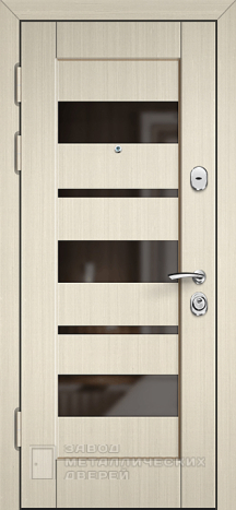 Фото «Дверь в дом №50» в Москве